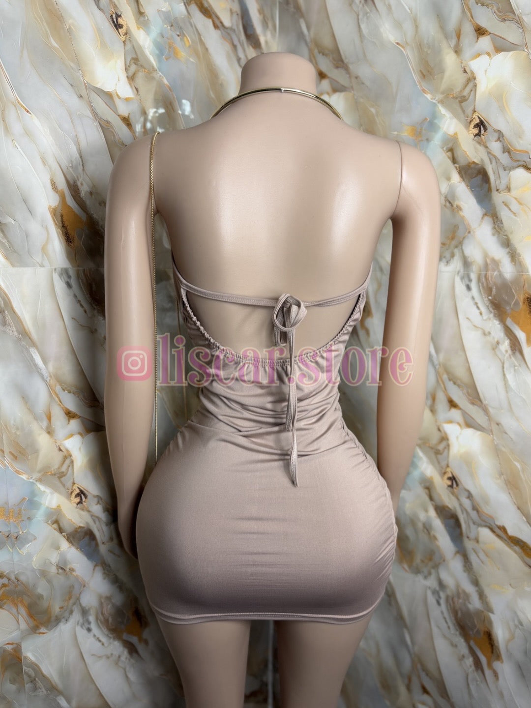Vestido drapeado cuello dorado Miranda