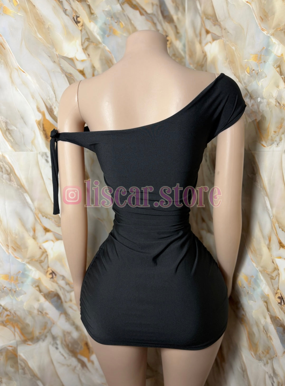 Vestido hombros caidos Nova
